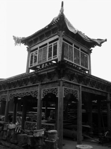 朱华明修复的成龙古建