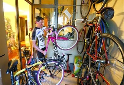 收藏的自行车。