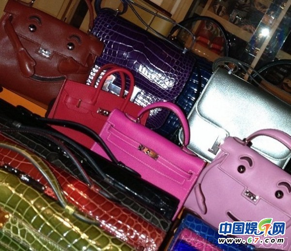 新加坡名媛炫富&ldquo;爱马仕屋&rdquo;