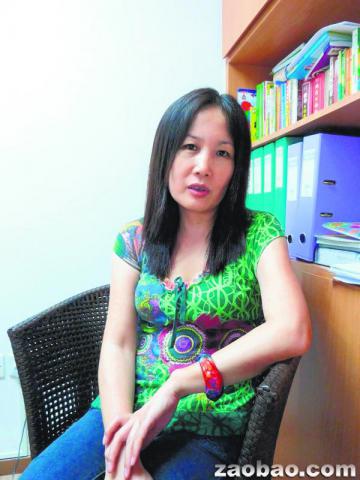 中國女教師與日籍丈夫在新加坡開發華文學前市場