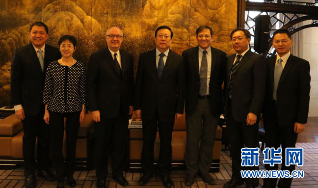 新加坡管理大学与中国教育部加强合作