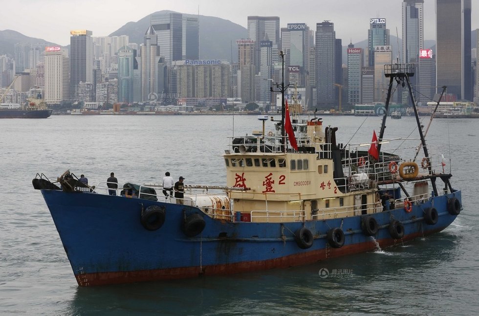 香港保钓船欲出海保钓被警方缉拿