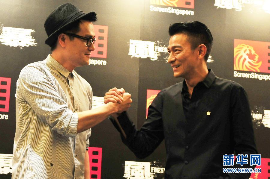 （国际）（1）刘德华、林家栋新加坡出席电影《风暴》记者会