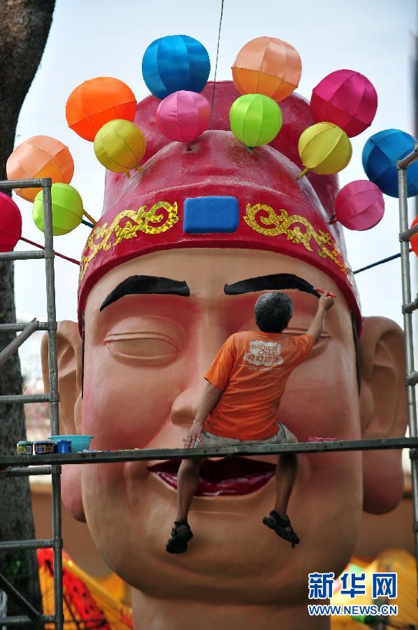 （XHDW）（3）新加坡华人准备庆祝农历新年