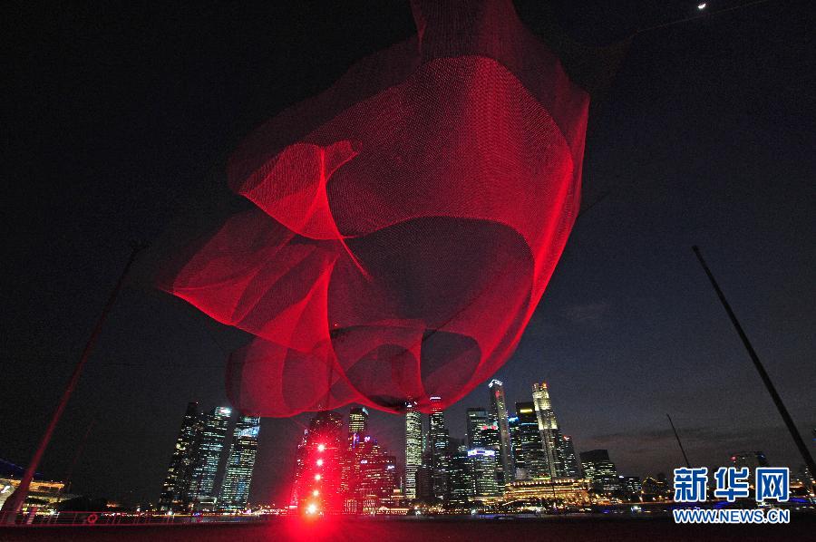 照亮滨海湾灯光节将在新加坡举行