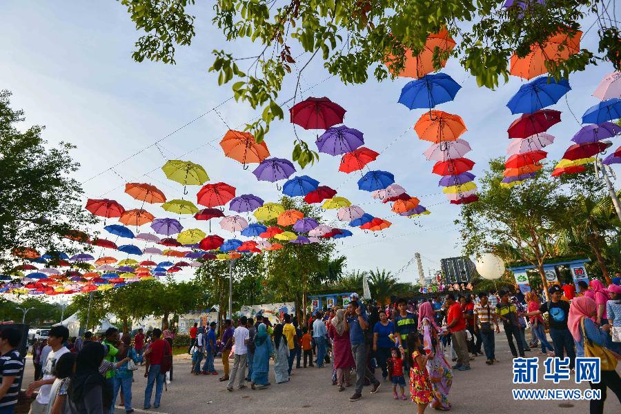 （国际）（2）马来西亚举行普特拉贾亚花卉节