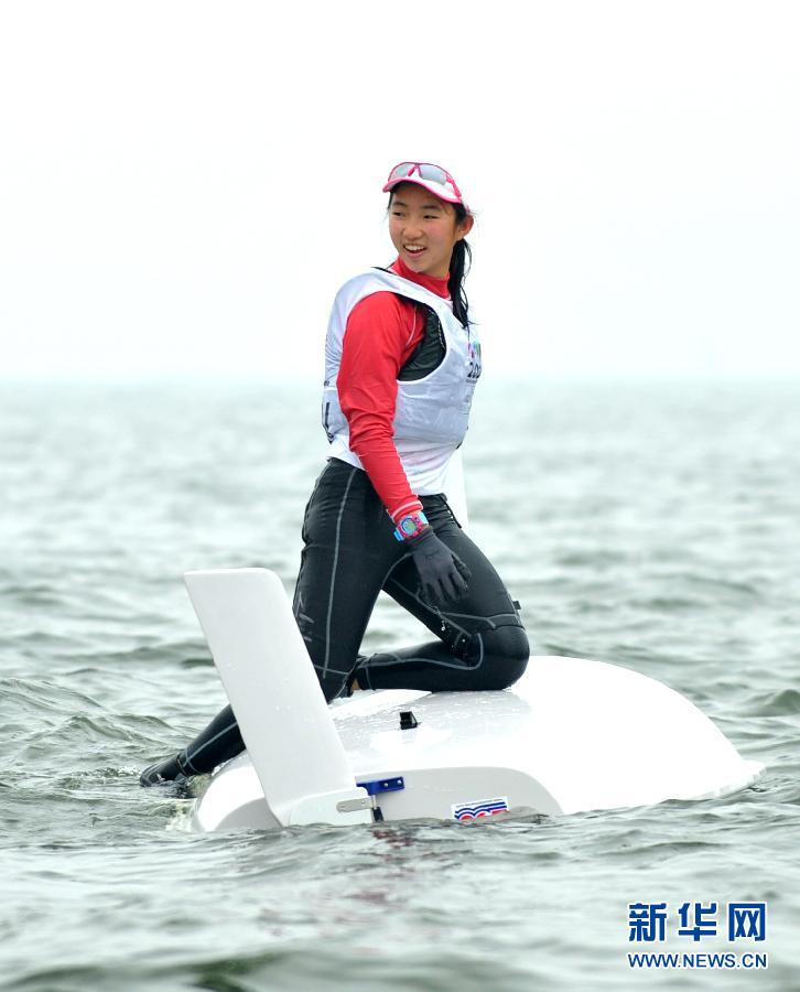 （青奥会·夺冠一刻）（3）帆船——Byte CII级女子帆船：新加坡选手夺冠