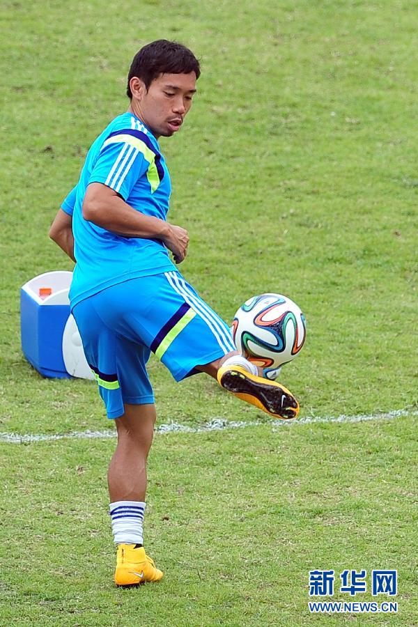 （体育）（4）足球&mdash;&mdash;日本队在新加坡训练