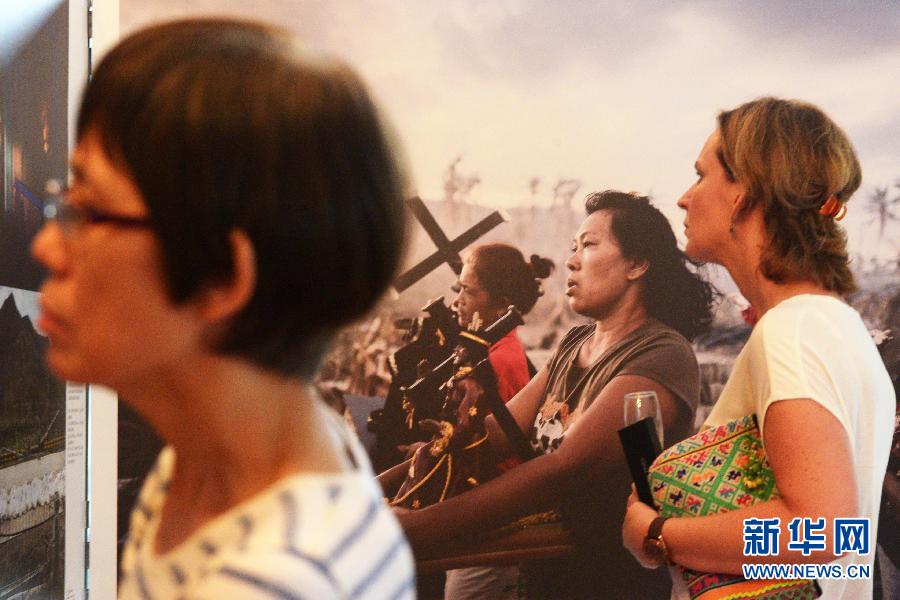 （晚报）（1）2014年世界新闻摄影大赛佳作在新加坡展出