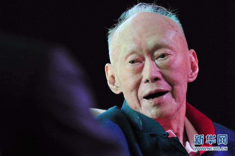 （XHDW）新加坡前总理李光耀病情恶化