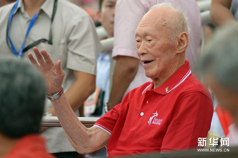（国际）新加坡前总理李光耀去世