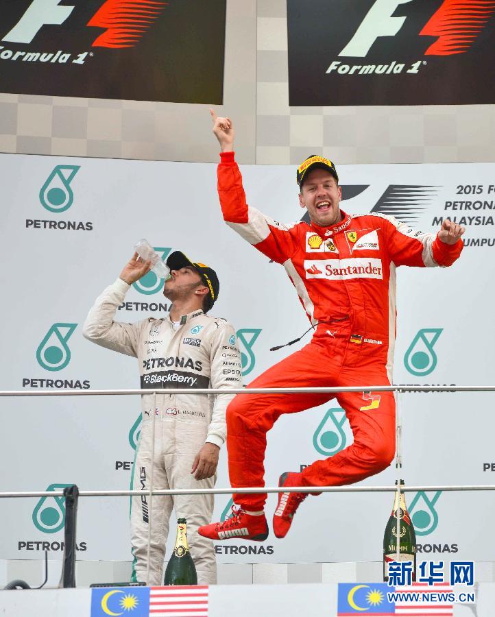 （体育）（6）赛车&mdash;&mdash;F1大奖赛马来西亚站维泰尔夺冠
