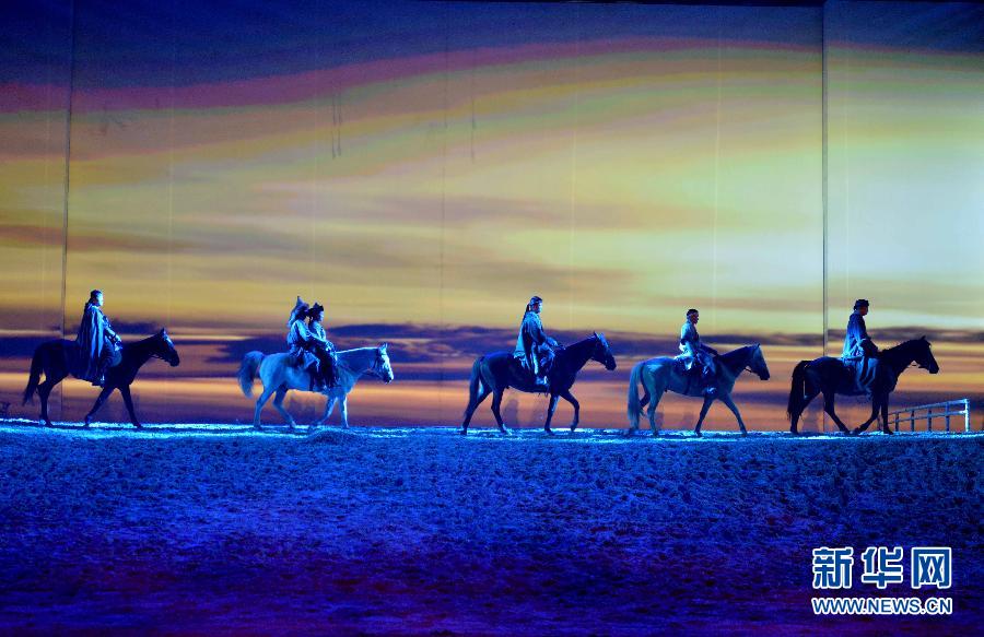 #（文化）（3）内蒙古锡林浩特上演《千古马颂》