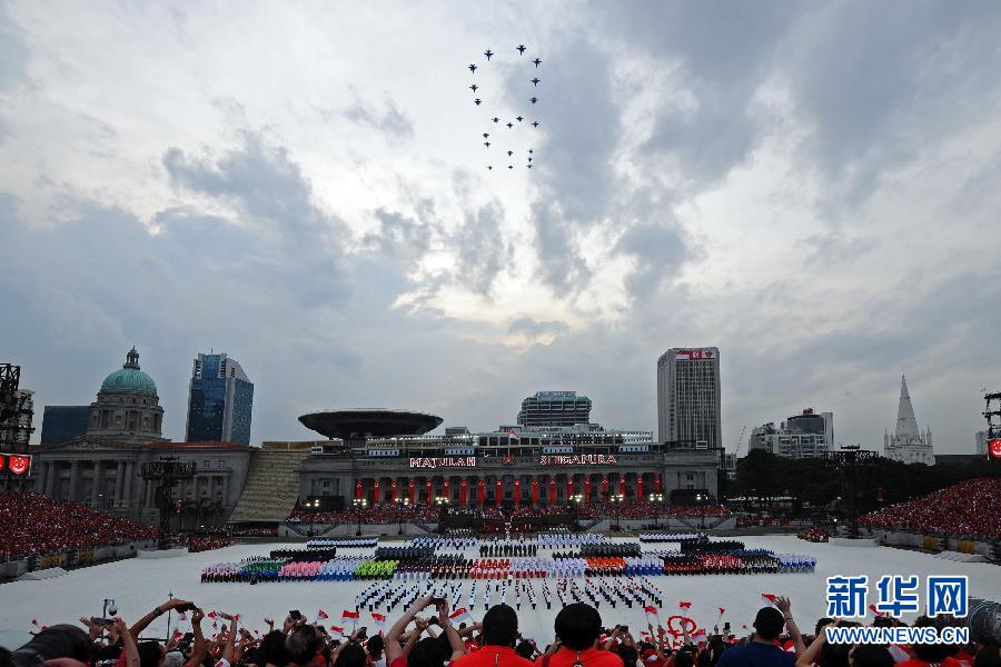 （国际）（6）新加坡举行金禧国庆庆典
