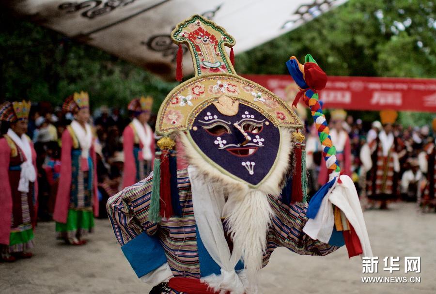 （晚报）（2）拉萨：罗布林卡赏藏戏