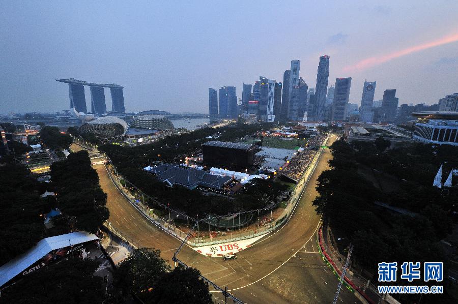 赛车--F1新加坡站大奖赛第三轮练习赛