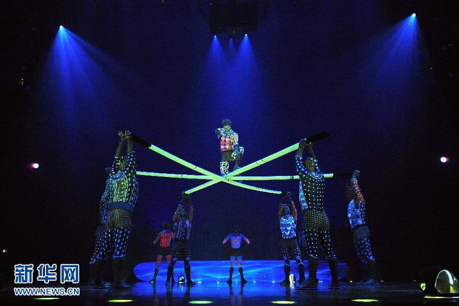 （晚报）（3）太阳马戏团在新加坡呈献《图腾》