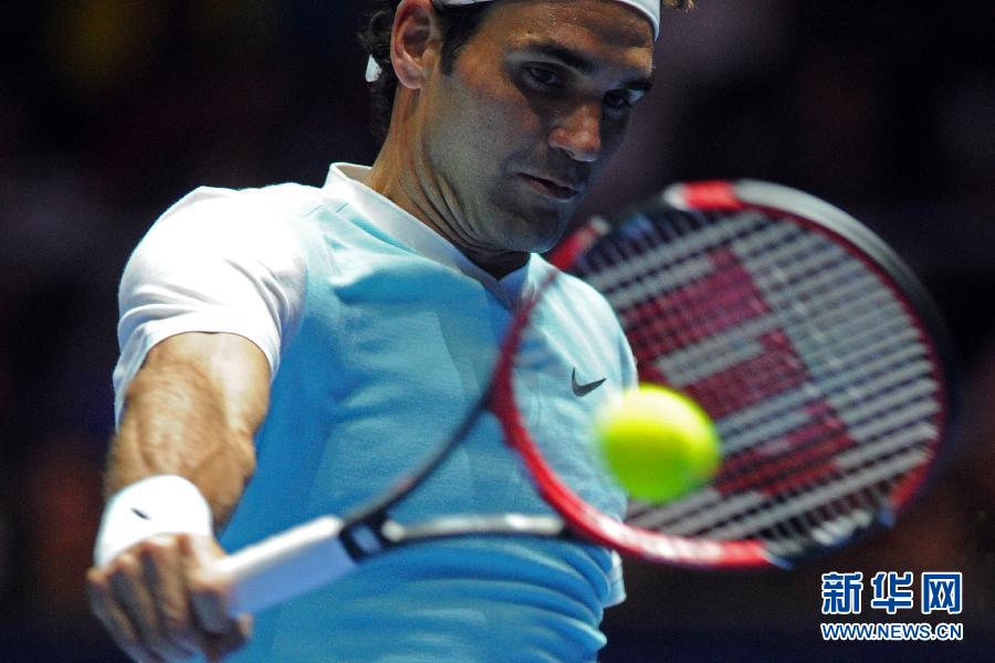 （体育）（1）网球&mdash;&mdash;国际网球超级联赛新加坡站：费德勒胜瓦林卡