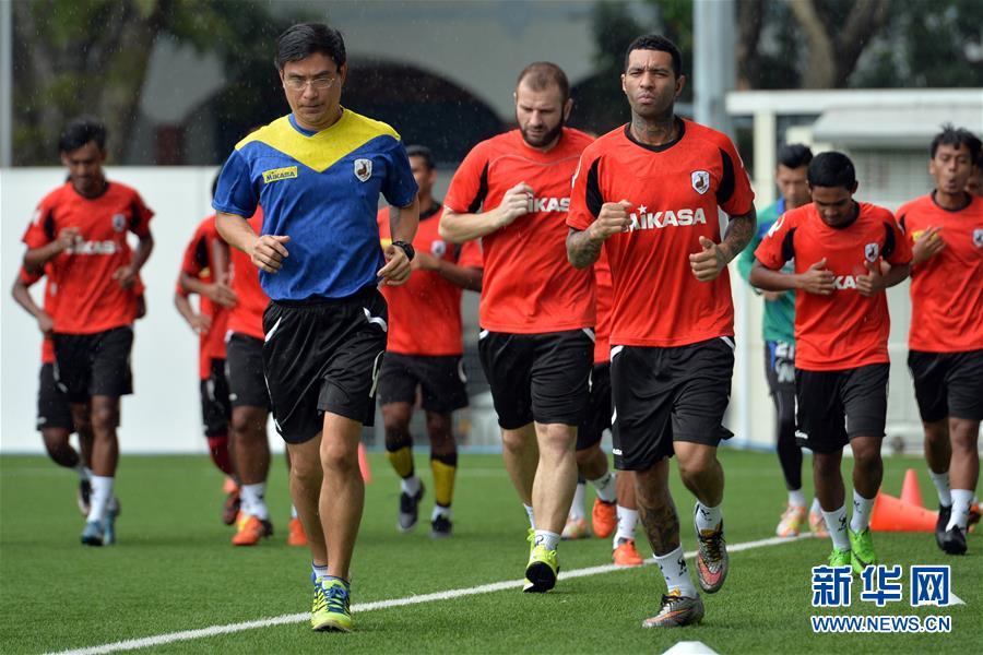 （XHDW）（体育）（1）足球&mdash;&mdash;彭南特结束在新加坡淡滨尼流浪队试训
