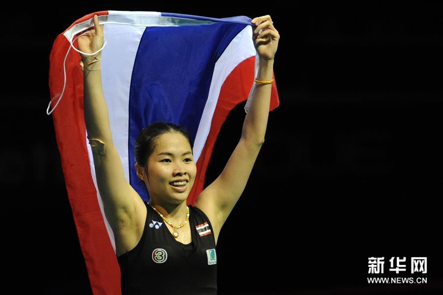 （体育）（1）羽毛球&mdash;&mdash;新加坡羽毛球公开赛：拉特查诺女单夺冠