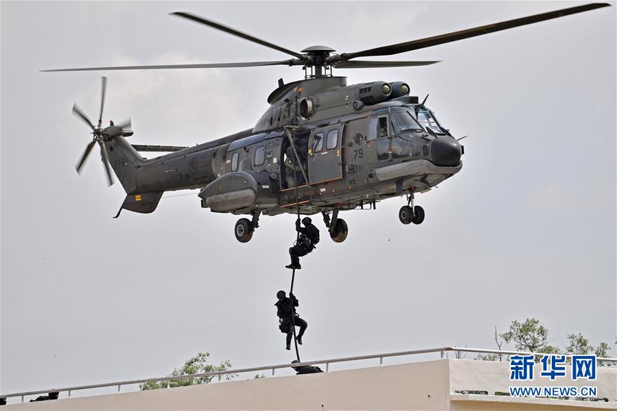 （XHDW）（1）东盟主办的海上安全与反恐联合演习在新加坡继续进行