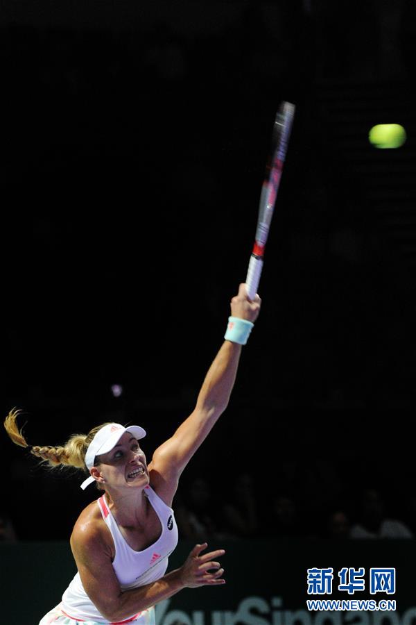 （体育）（2）网球——WTA年终总决赛：科贝尔胜齐布尔科娃