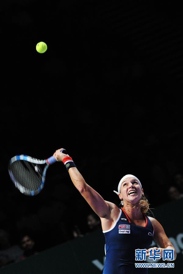（体育）（5）网球——WTA年终总决赛：科贝尔胜齐布尔科娃