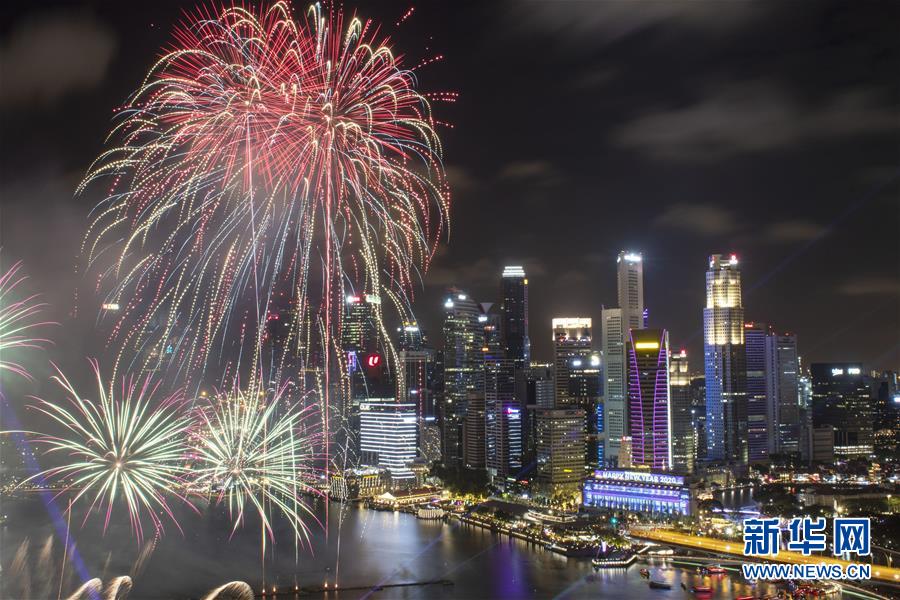 （國際）（3）新加坡在濱海灣舉行“新加坡濱海灣2020年倒數活動”