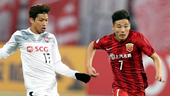 亚冠资格赛：上海上港对阵泰国蒙通联队