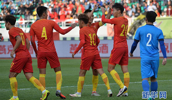 U22国际足球赛：中国胜新加坡