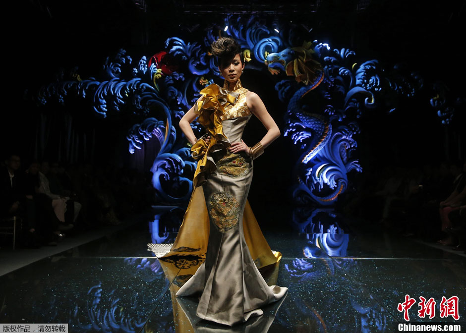 新加坡亚洲时装展梦幻T台秀