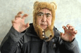 考古教授卖萌走红