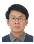 清华大学华商研究中心主任、经济学研究所龙登高教授