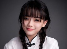 韩美女老师爆红 盘点中日韩走红网络的女神