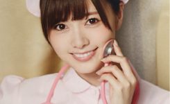 白石麻衣护士装甜美