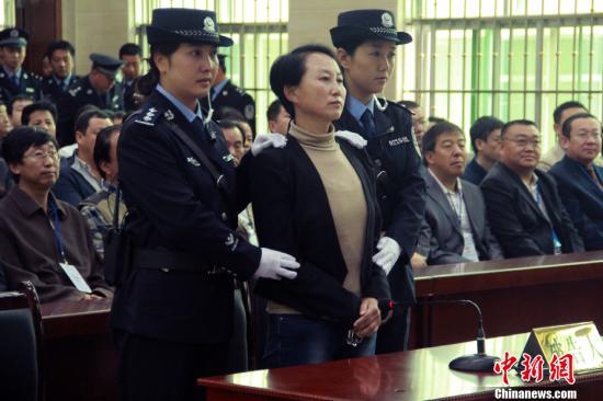 "房姐"龚爱爱案今日宣判 受审时未提及房产问题